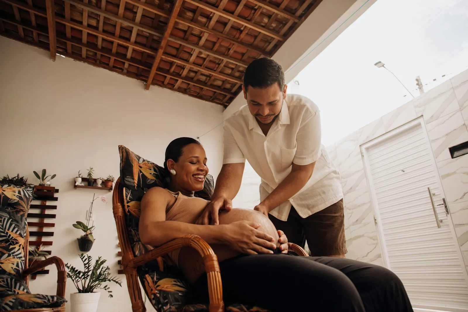 Masaje prenatal: beneficios y seguridad